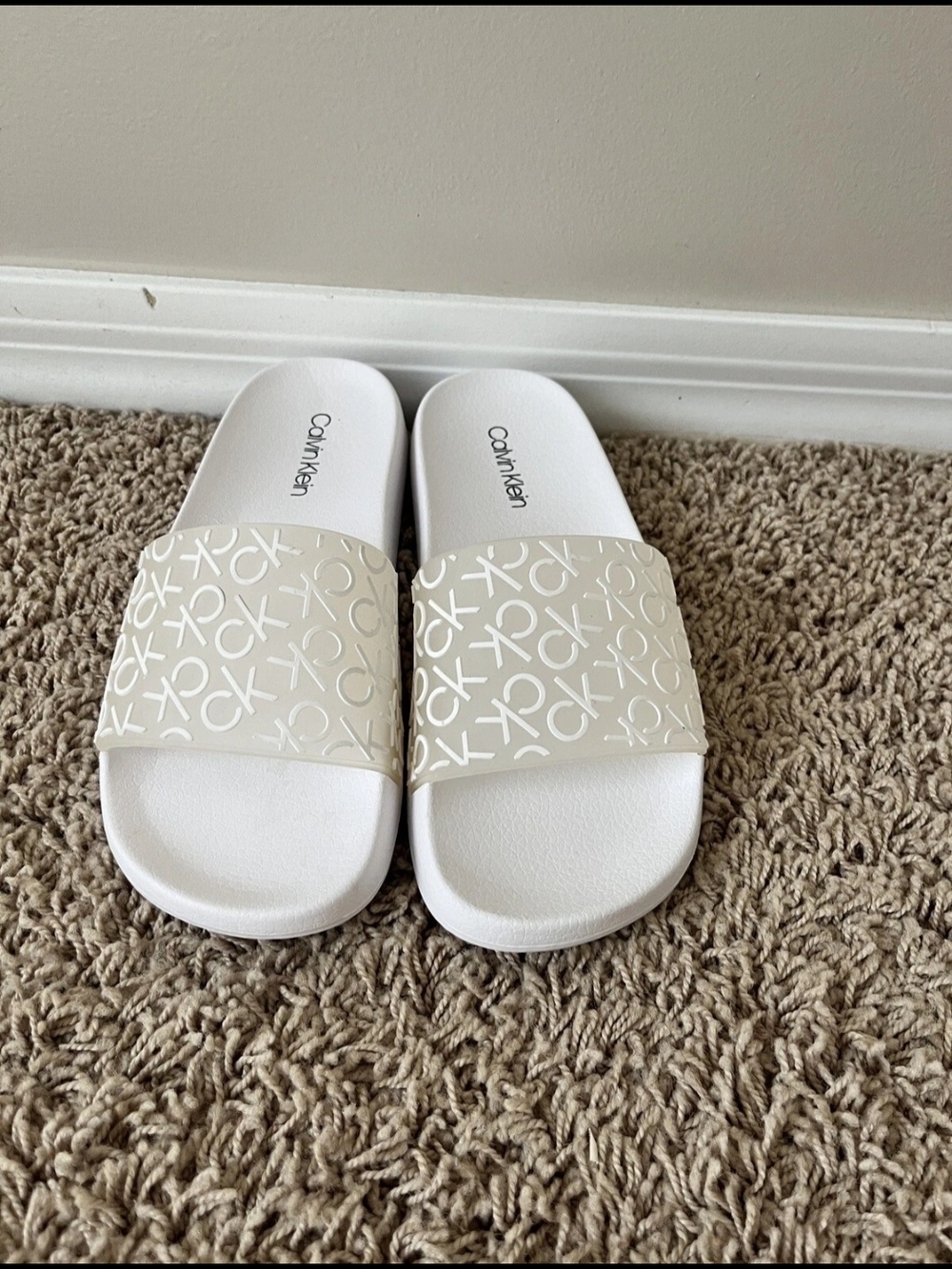 Calvin Klein Cream Logo Slide Sandals